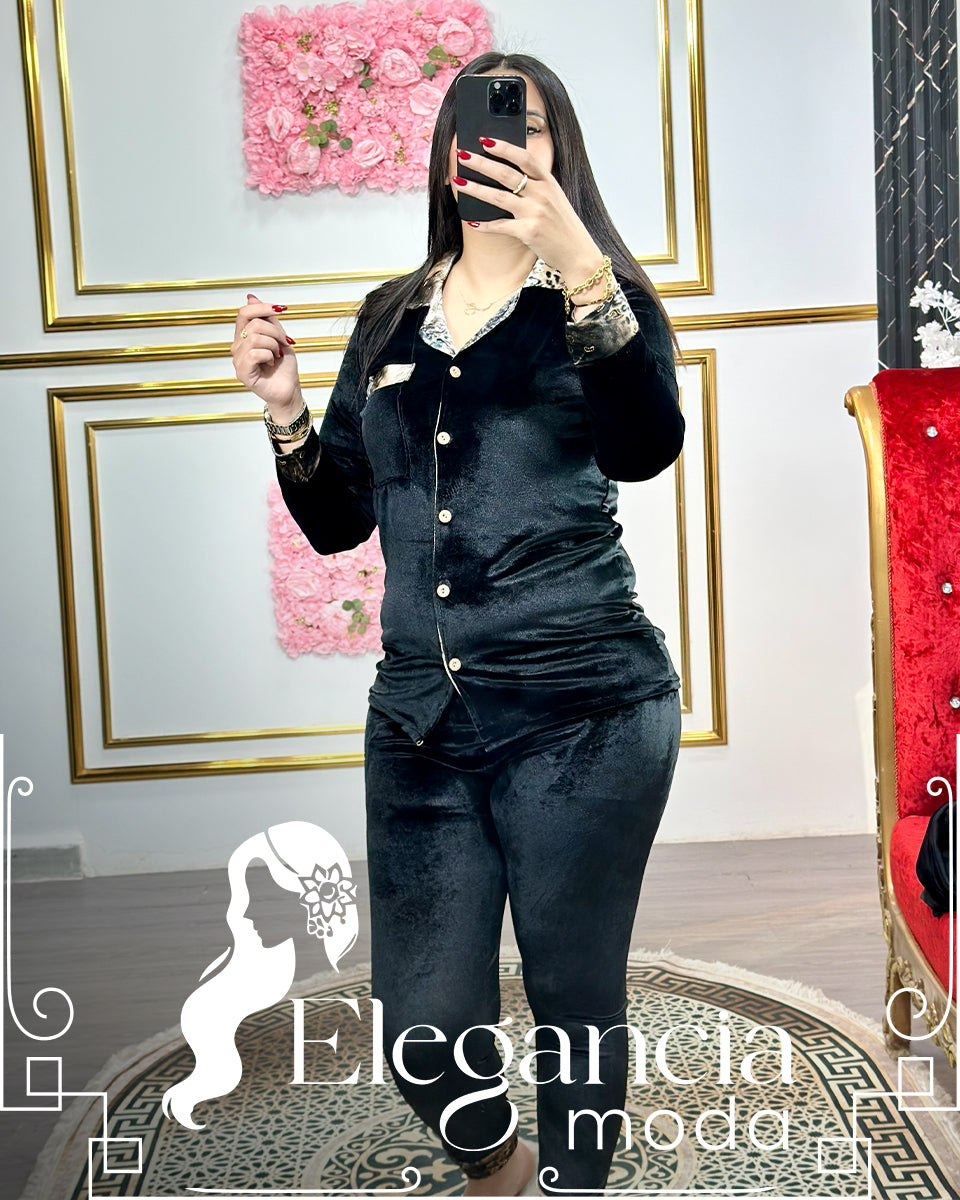 بيجامة سافانا