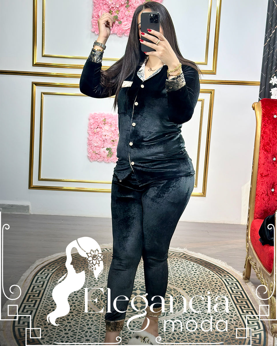 بيجامة سافانا