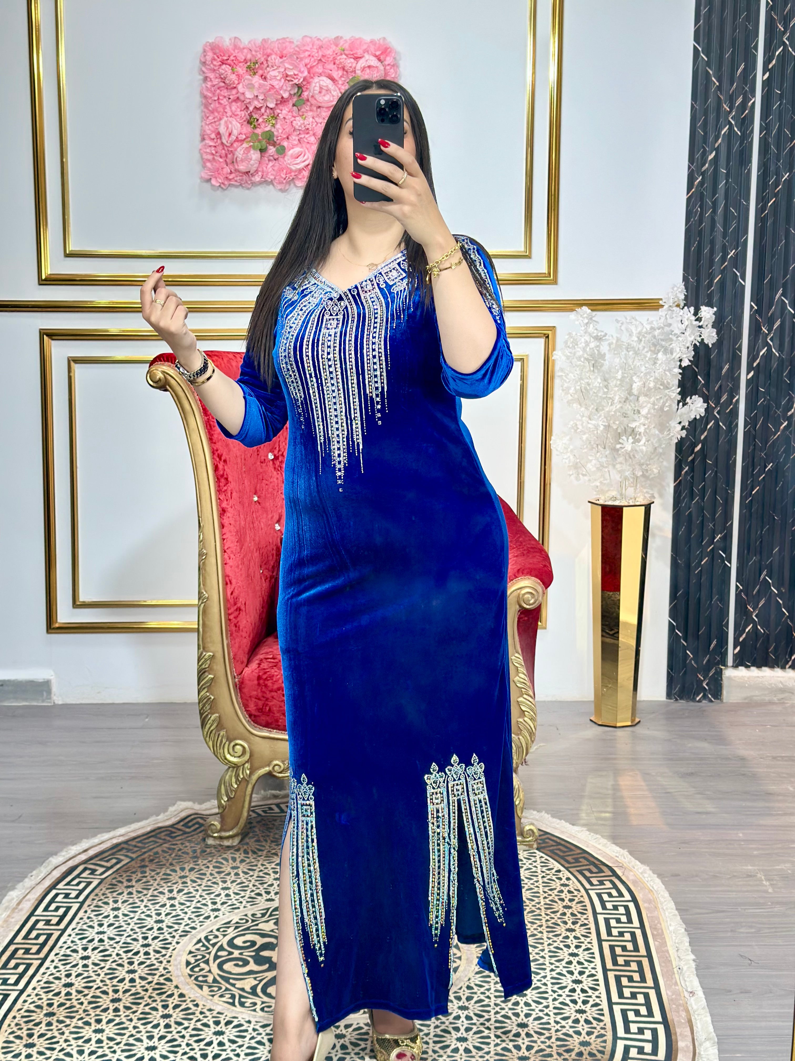 فستان قطيفة (استراس فضي)